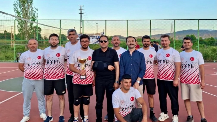 Kurumlar Arası Voleybol Turnuvası Tamamlandı