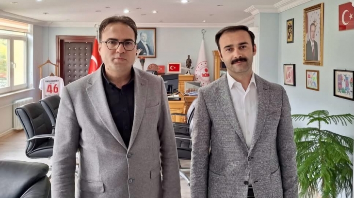 Yenişarbademli Kaymakamlığı’nda Bayramlaşma Programı Düzenlendi